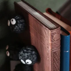 Maison Ghibli Decoration-Book Stand Kurosuke - My Neighbour Totoro