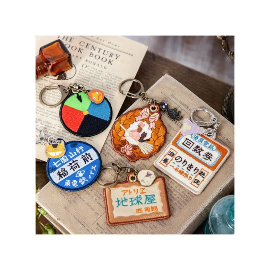 Maison Ghibli Keychains-Embroidery Keychain Wreath Of Bread - Kiki'S Delivery Service