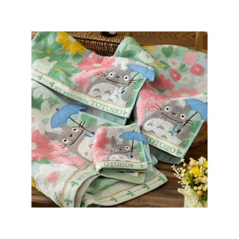 Maison Ghibli Household Linen-Mini Towel Totoro Flower Fields 25X25 Cm - My Neighbor Totoro
