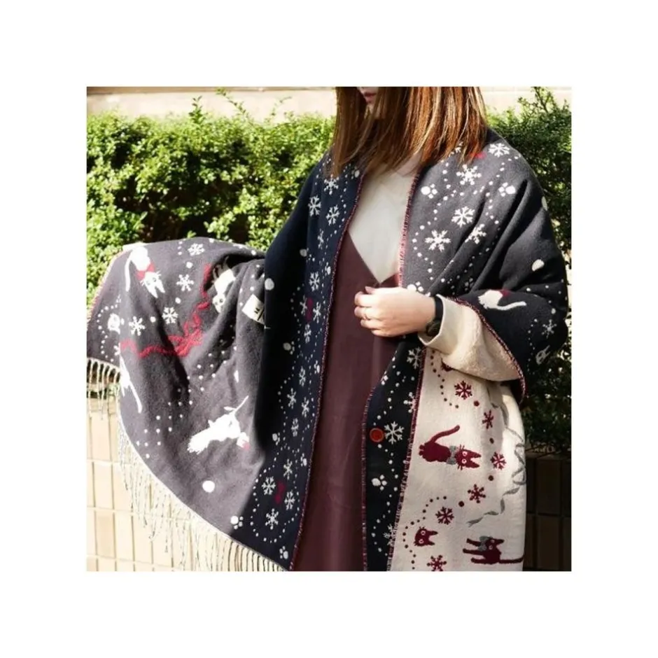 Maison Ghibli Outfits-Stole With Button Kiki Snowing City - Kiki'S Delivery Service